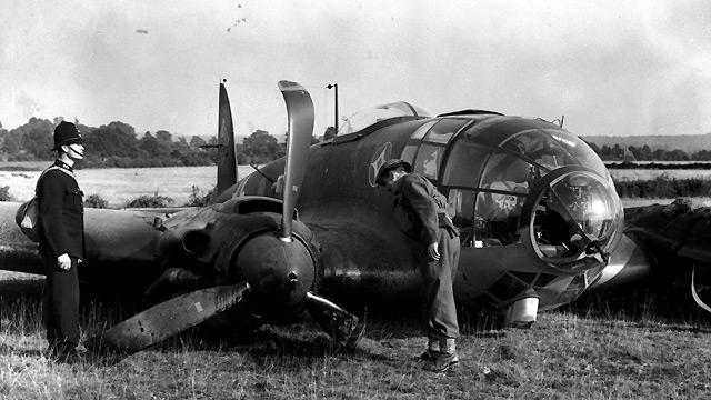 germany_attacks_raf_fighter_command.jpg